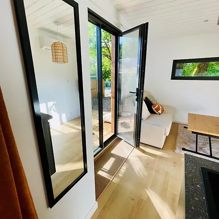 14 Holiday home